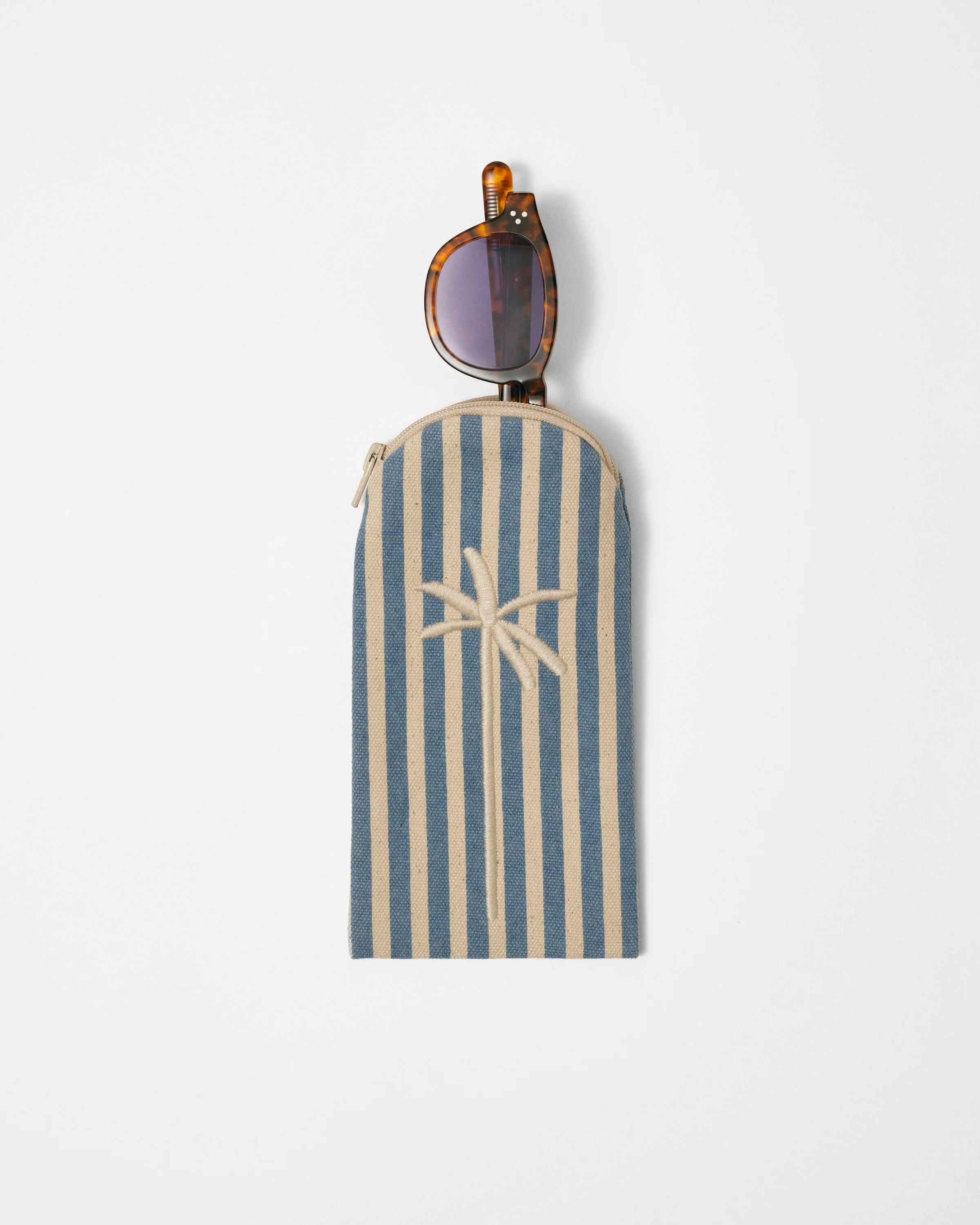 Canvas Sunglassess Case - U52GC - Portofino White And Indigo Stripes