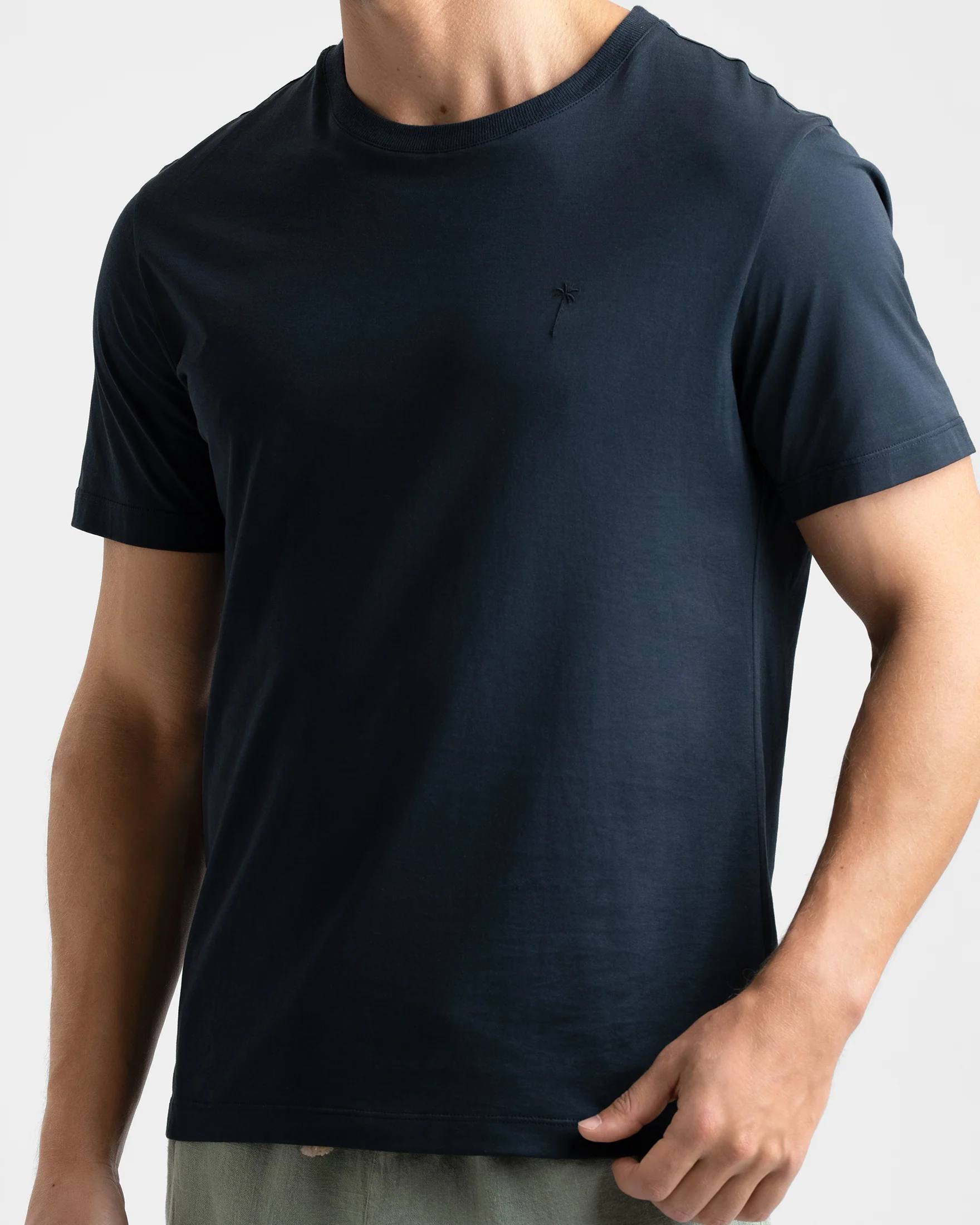 Cotton With Embroidery Ultra Light T-Shirt - K15TN - Night Blue And Palm Emboidery - Image 3