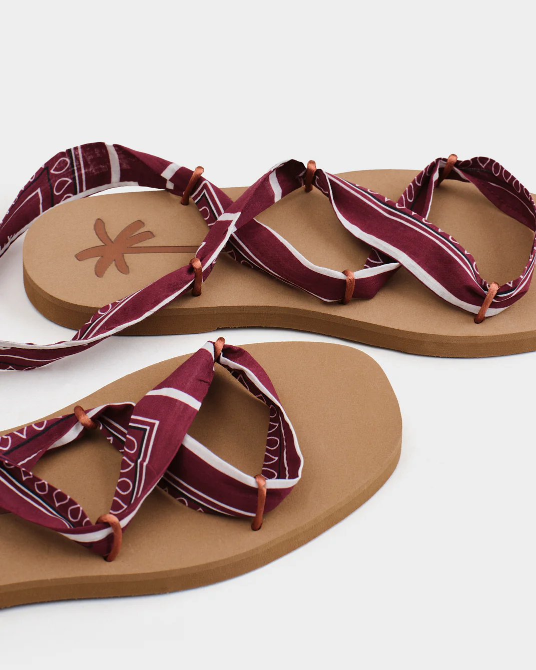 Eva And Cotton Bandana Tie-Up Swim Sandals - O25XR - Honolulu - Cuero Emerald And Burgundy - Image 10