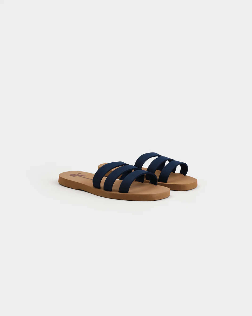 Eva Three Bands Swim Sandals - O13ED - Honolulu Patriot Blue Cuero - Image 4