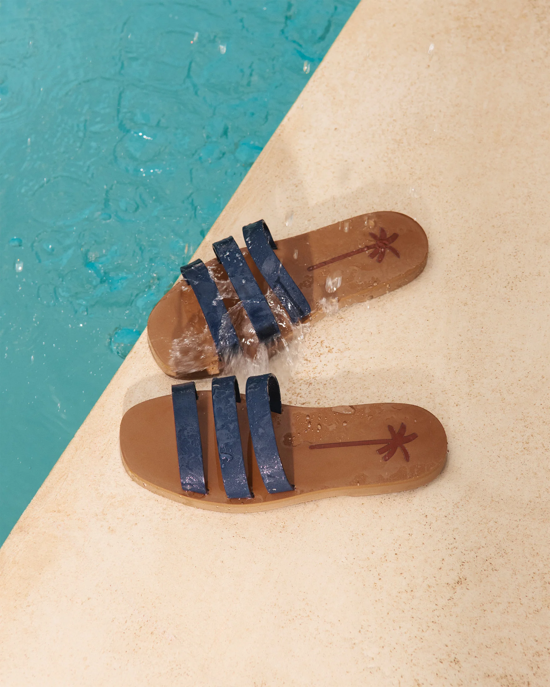 Eva Three Bands Swim Sandals - O13ED - Honolulu Patriot Blue Cuero - Image 5