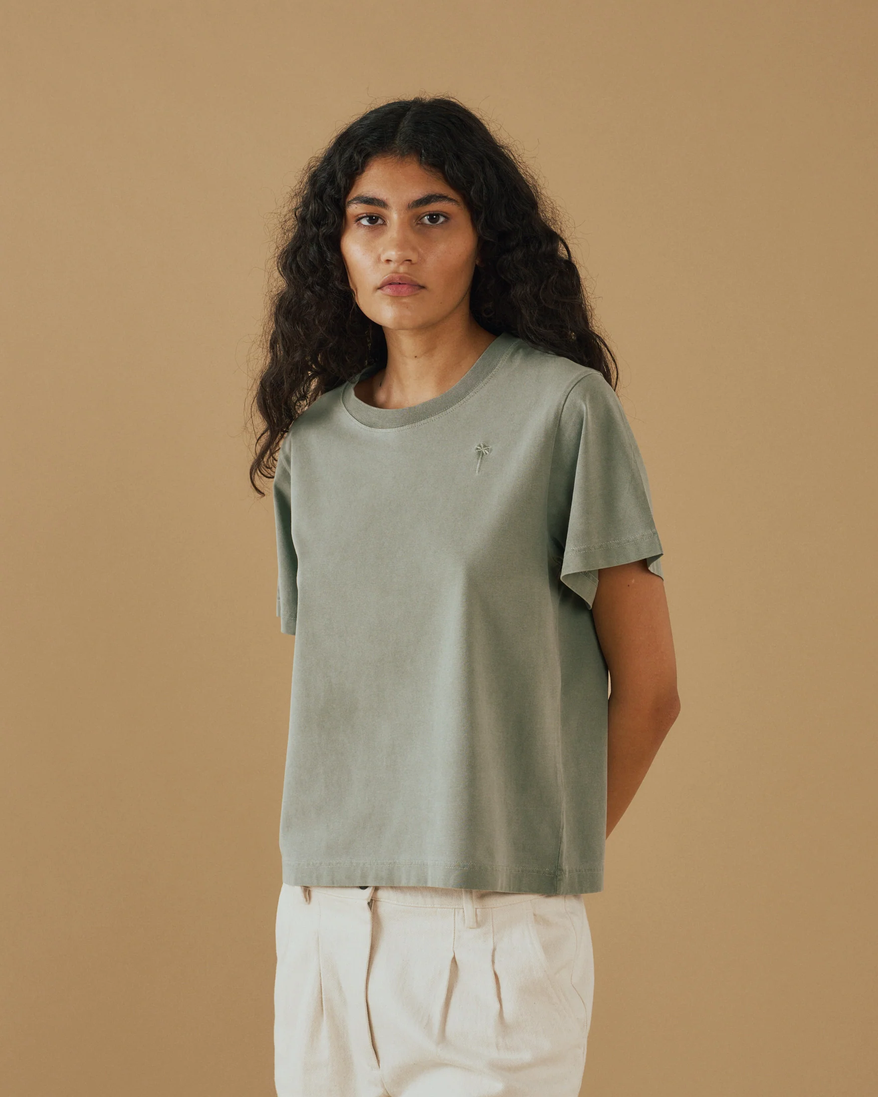 Jersey Coconut T-Shirt - G93JE - Military Green And Palm Embroidery - Image 6