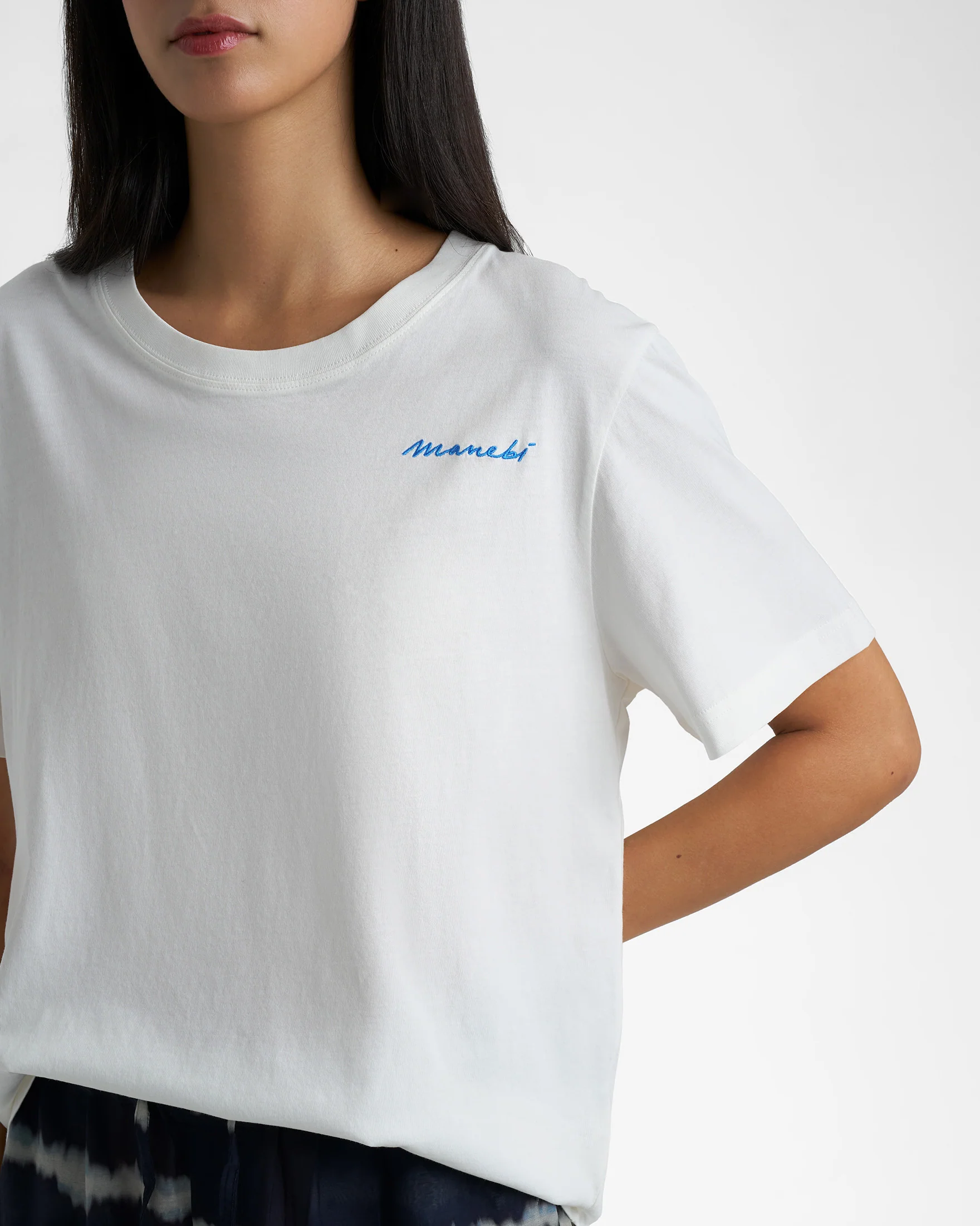 Jersey Coconut T-Shirt - G84JE - White And Indigo Logo Embroidery - Image 3