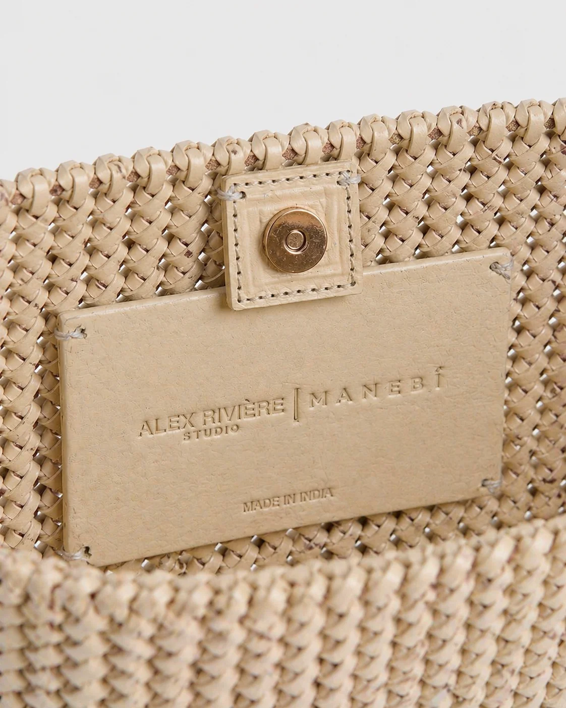 Leather Bob Clutch - L12QV - Alex Rivière Studio x Manebí Pearl - Image 2