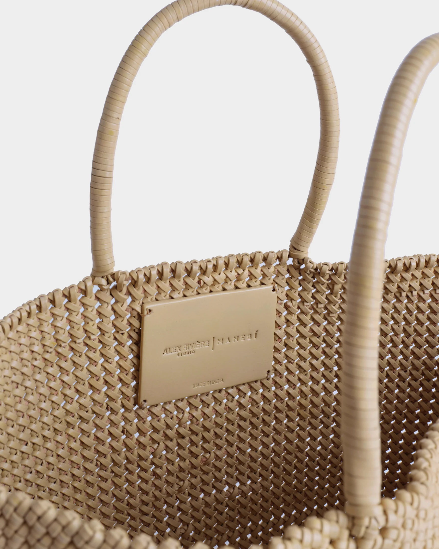 Leather Edward Leather Bag - L12QS - Alex Rivière Studio x Manebí Pearl - Image 3