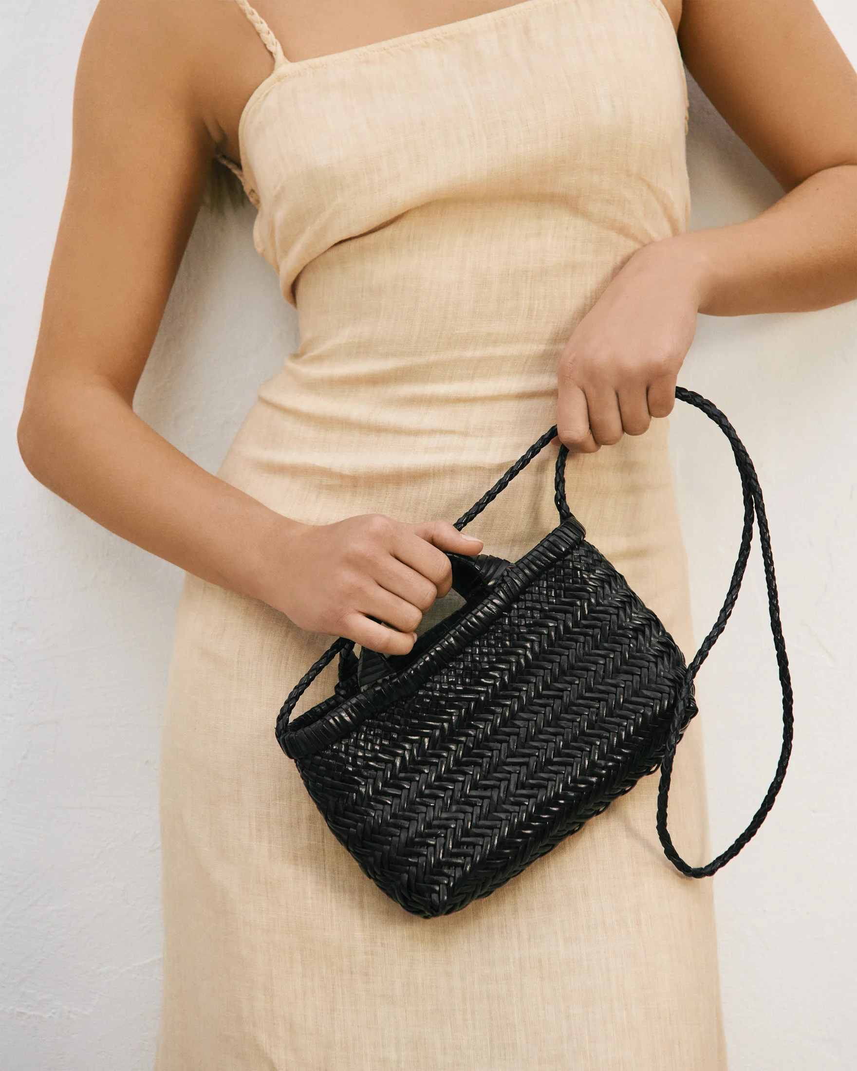 Leather Sunset Bag Micro - L15HI - Canyon Black - Image 4