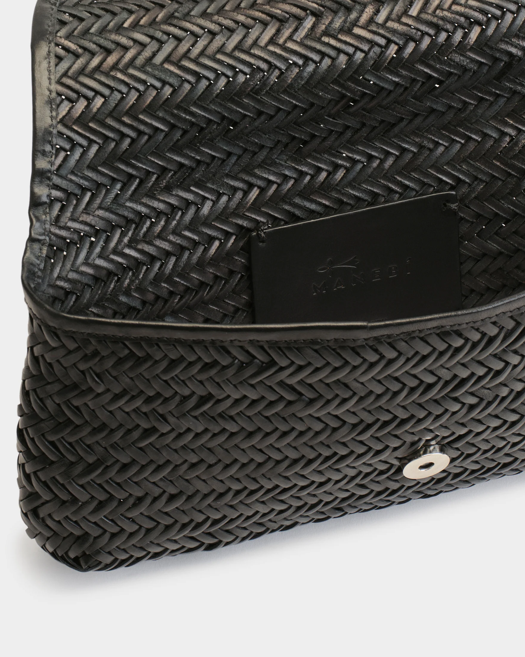 Leather Pouch Bag - L15HE - Canyon Black - Image 3