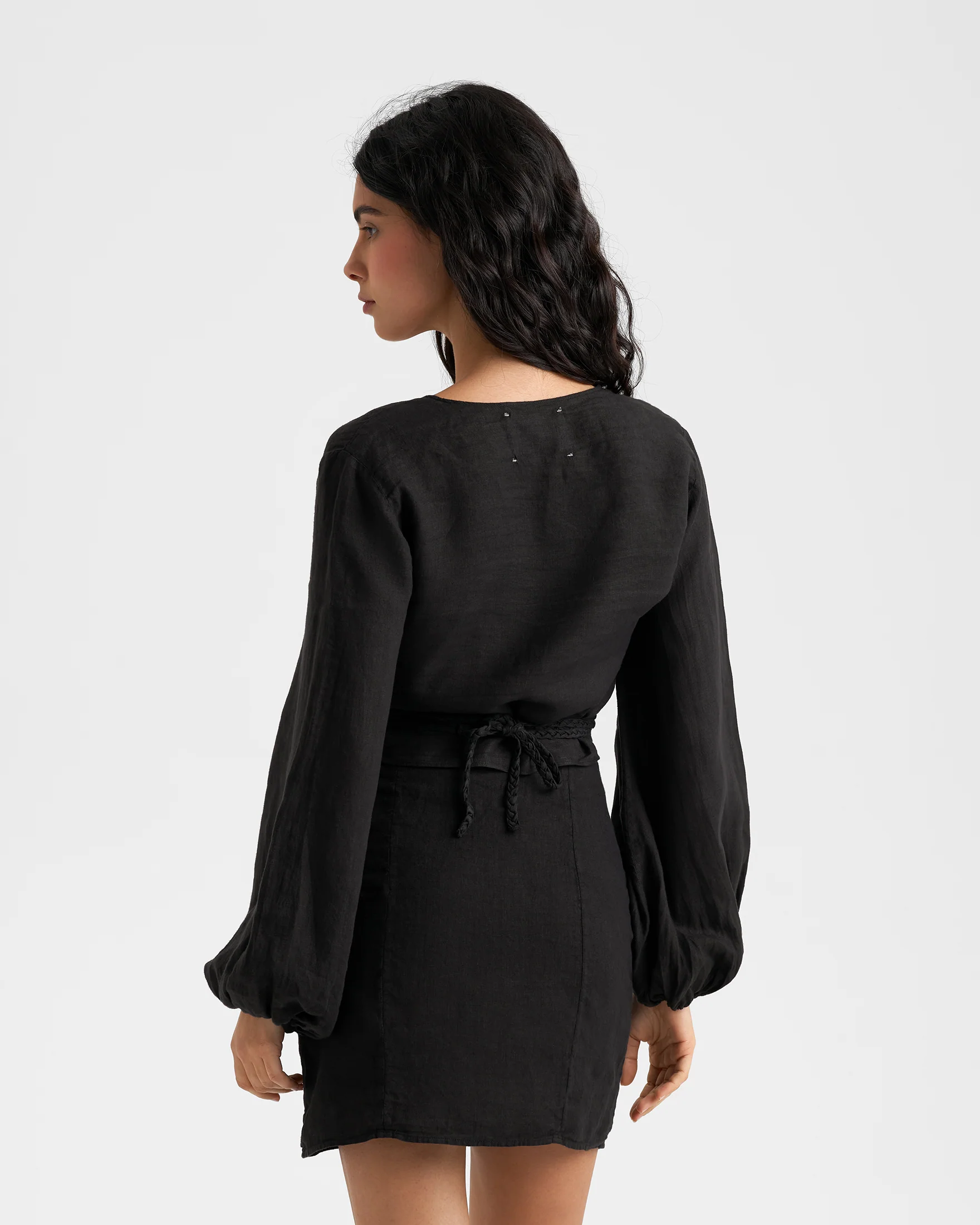 Linen Avila Top - O10FM - Black - Image 4