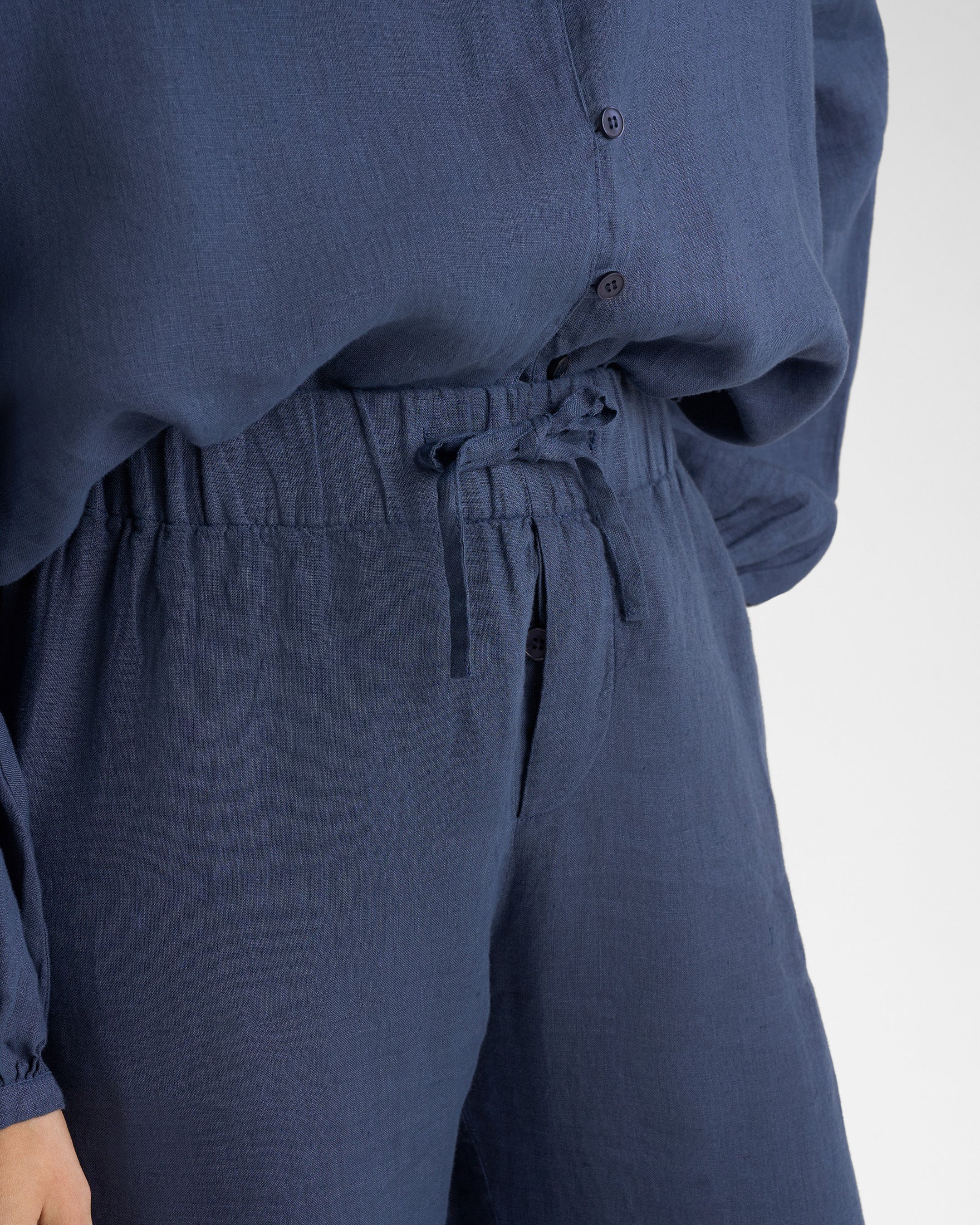 Linen Belem Trousers - L24BM - Vintage Navy - Image 3
