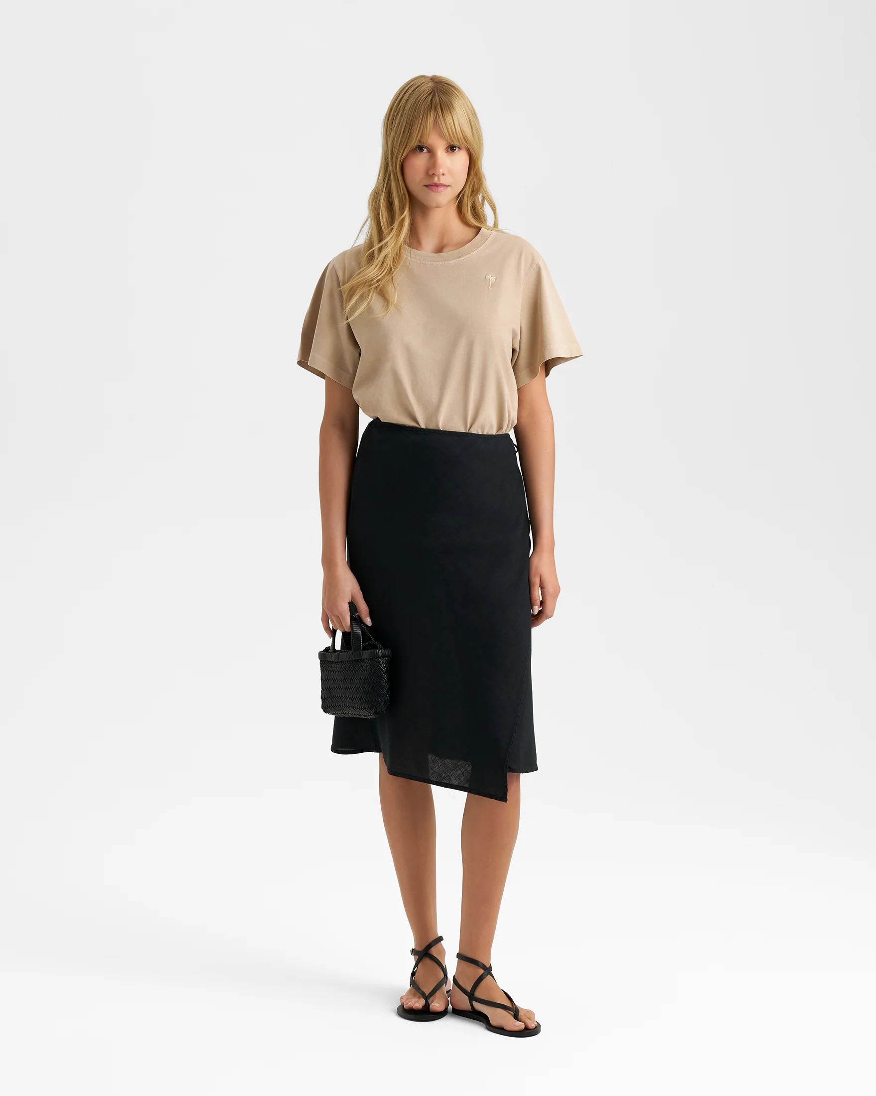 Linen Merida Skirt - O10MD - Black - Image 2