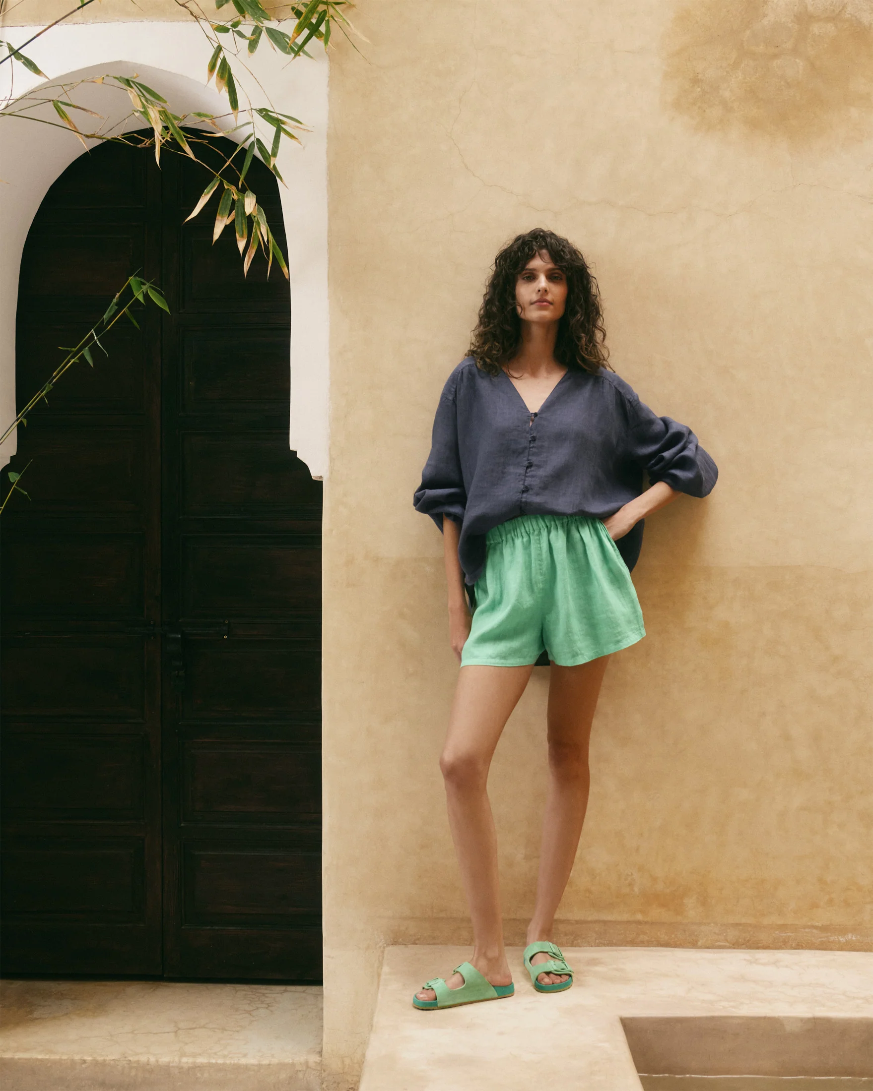 Linen Monterey Shirt - L24EP - Vintage Navy - Image 6