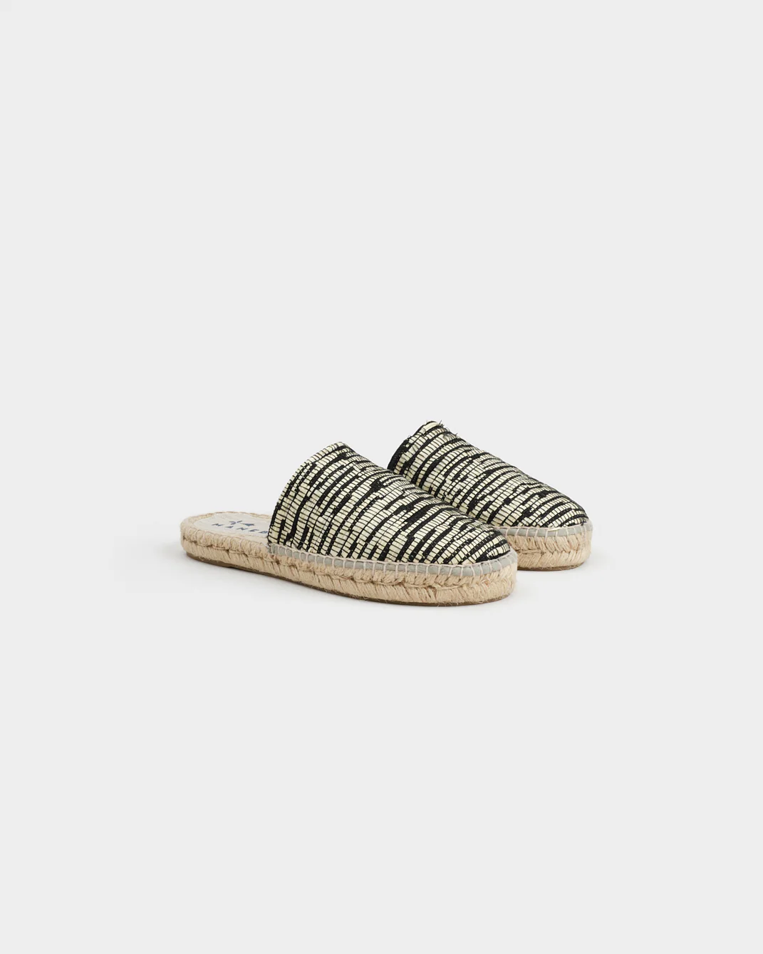 Raffia Zebra Chunky Mules - H25MH - Yucatán Natural & Black - Image 3