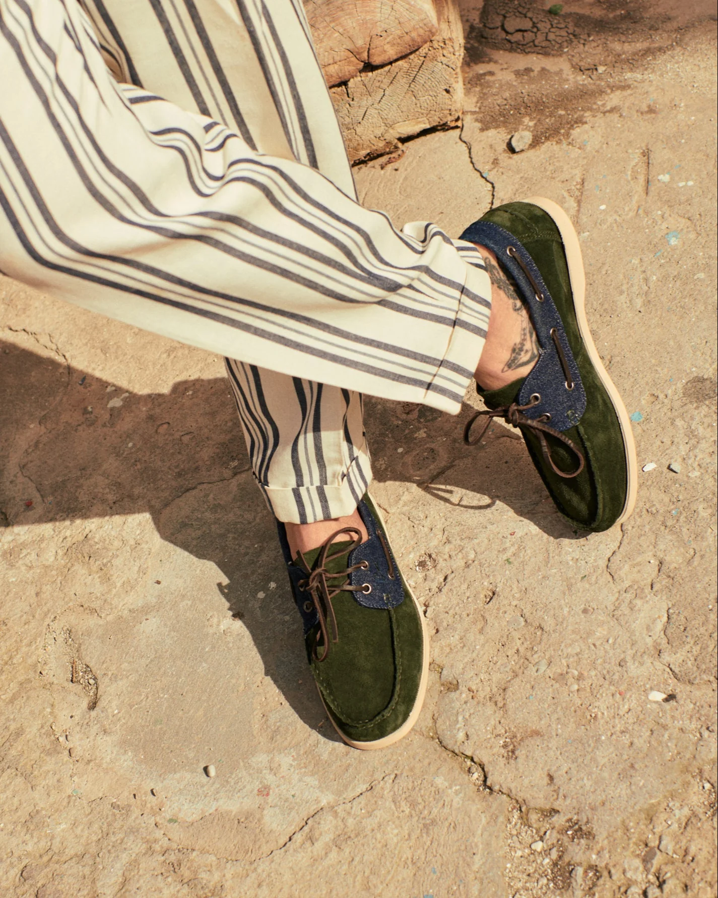 Swan Suede & Denim Boat Shoes - Q83KM - Luca Rubinacci x Manebí Forest Green & Dark Denim