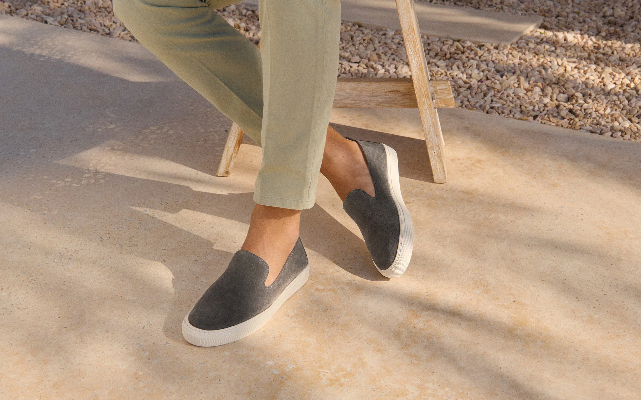 Suede Slip-On - U44SP - Hamptons Carbon Grey - Image 5