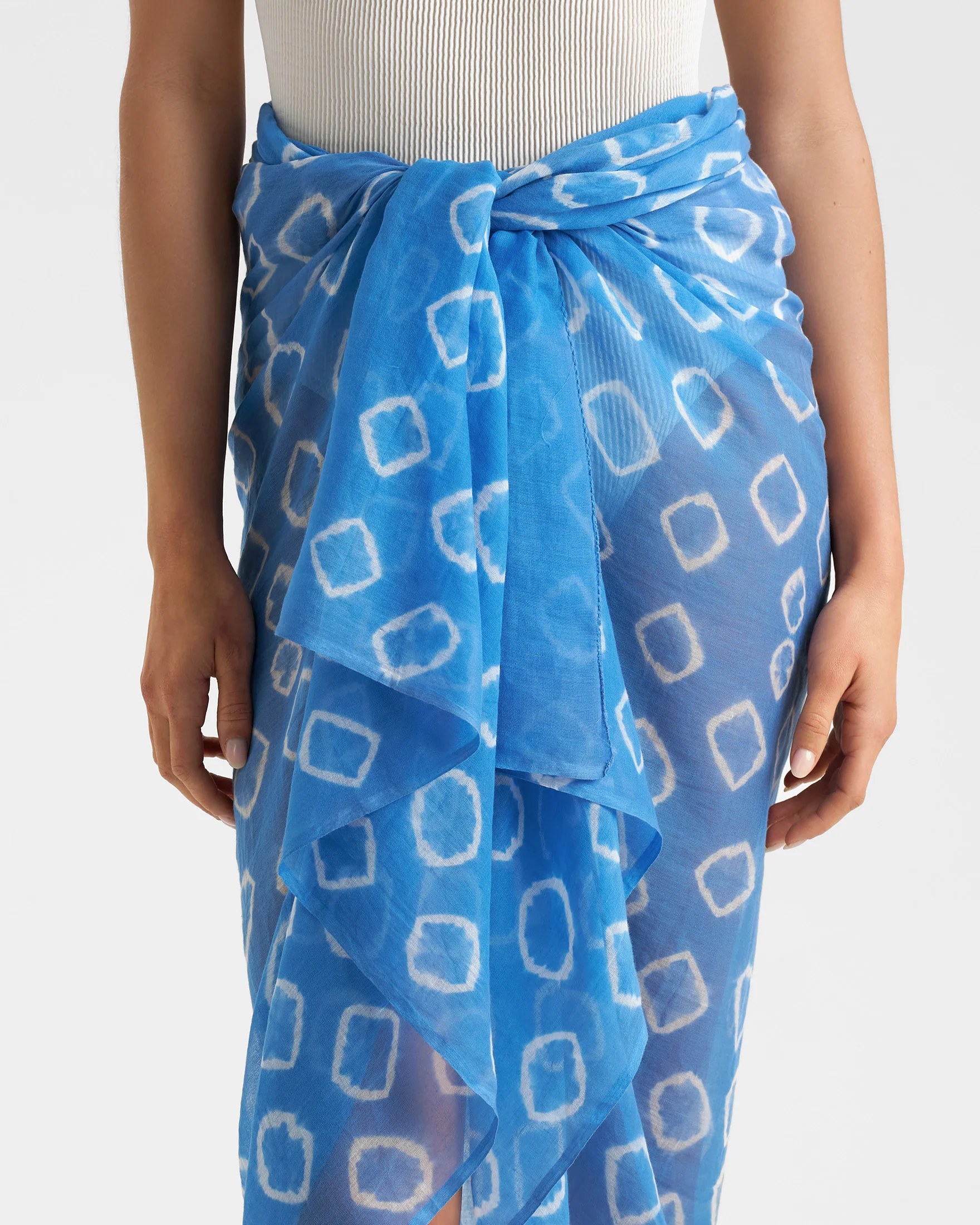 Tie Dye Ikat Calypso Sarong - C01IZ - Indigo - Image 3